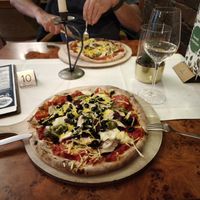 Pizza at Die Sonnenuhr in Zeltingen