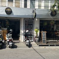 View from the streett  at Pu Rock Cafe in Phnom Penh