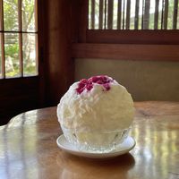 Shaved ice Fujiyama  at Rokaku Tea House - Hexagon Cafe  in Miyajima