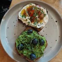  at Morgentau. in Barcelona