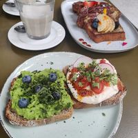  at Morgentau. in Barcelona