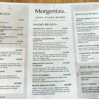  at Morgentau. in Barcelona