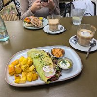  at Morgentau. in Barcelona