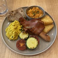 Full English!  at Morgentau. in Barcelona