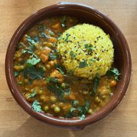 Curry  at Morgentau. in Barcelona