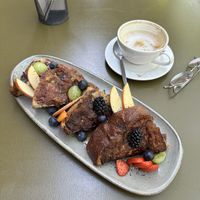   at Morgentau. in Barcelona