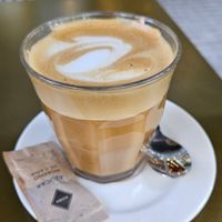  at Morgentau. in Barcelona