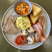 English Breakfast  at Morgentau. in Barcelona