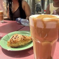   at Morgentau. in Barcelona