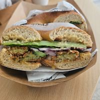 Falafel

Vegan
Hummus, tomato, cucumber and red onion at Bagel Me in Nicosia