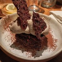 Caprese con cremoso alla nocciola, nougatine di fave di cacao e gelato all'earl gray at Sarma Bistrot in Arezzo