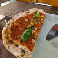 Boa pizza at Santo Pão Café e Forneria in Aracatuba