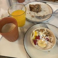 Delicious brunch    at Dale Café  in Madrid