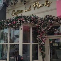 Outside at Coffee and Plants  in Los Angeles