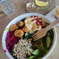 Falafel and hummus meze salad at EDI - Prêt A Manger in Edinburgh