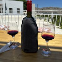 Good Syrah wine  at T Veg  in Rhodes