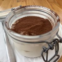 Tiramisú vegano  at T Veg  in Rhodes