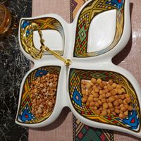 Crunchy grains and bean snacks at Hdmona Habesha in Groningen
