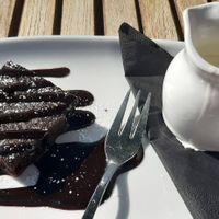 Vegan brownie at Toto in Newport