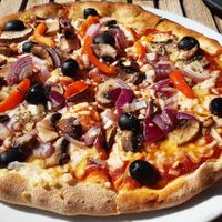 Vegan pizza at Toto in Newport