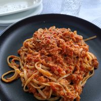 Bolognese linguine at T' Agnantio in Nikitas