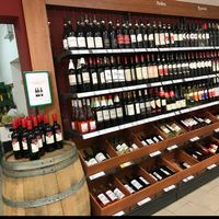 wine at Biomarkt Vier Jahreszeiten in Erlangen