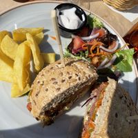 Pea protein meat like burger  at Arte y Sabor in Sevilla