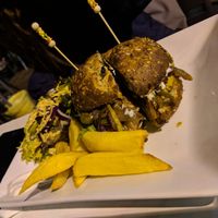 Vegan soy burger at Arte y Sabor in Sevilla