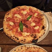 Evil pimp at Pretty Pizza in Munich