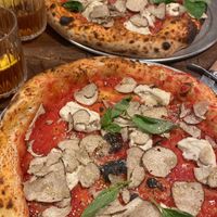 Truffle pizzaa  at Pretty Pizza in Munich