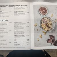 Bowls and desserts at Artesano 81 by Crepes & Waffles in Cundinamarca