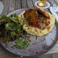 Veganes Himmel und Äd. Sehr lecker! at Moselstübchen in Cologne