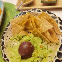 Guacamole casero y Totopos  at El Chibiski del Chilito in Llanes