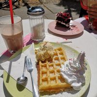 Cake, waffles and milkshake! at Kiez & Kugel in Berlin
