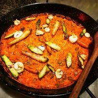 Fideua at La Huerta Funky Castizo in Madrid