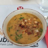 Vegan chickpea soup with croutons at Vegasmo in Brasov