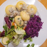 red cabbage, mushroom potatoes, salad at Vega in Wroclaw