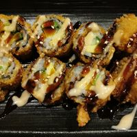 Gebackene Rolle mit Avocado und Gurke at Sushi Bar in Rostock