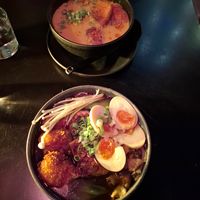 Vegan tantan ramen and veggie mushroom ramen at RO in Porto