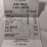 +3€ for vegan mozzarella  at Dumbolone in Milazzo