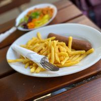 Vegan Bratwurst  at Freizeitpark Märchenwald - Imbisskiosk mit Biergarten in Wolfratshausen