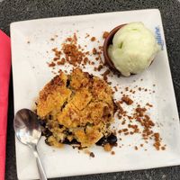 Crumble poire/chocolat at le Café de la Comédie in Carcassonne