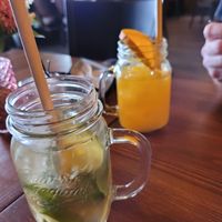 Frische Getränke at Sen Vegan in Berlin