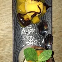 Cocos Creme und Mangosorbet at Chango in Hamburg