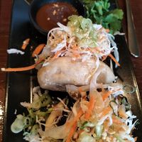 Glazed Tofu Baos mit Erdnussauce at Dumplinghouse in Kassel