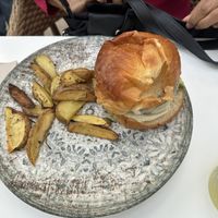 Portobello and lentil burger 🍔   at Finde Café in Tenerife