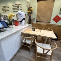 Seating  at Ramen O'Bowl in Cambridge