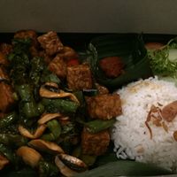 tempeh stir fry takeaway at ABE-DO in Ubud