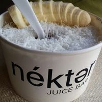 acai bowl, no granola, no agave at Nekter Juice Bar in Santa Monica