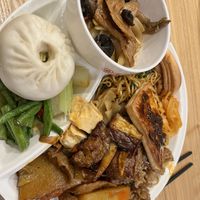   at Sumanxiang Vegetarian Cafeteria Suyan - 素满香素食自助餐厅·素宴 民乐园店 in Xian